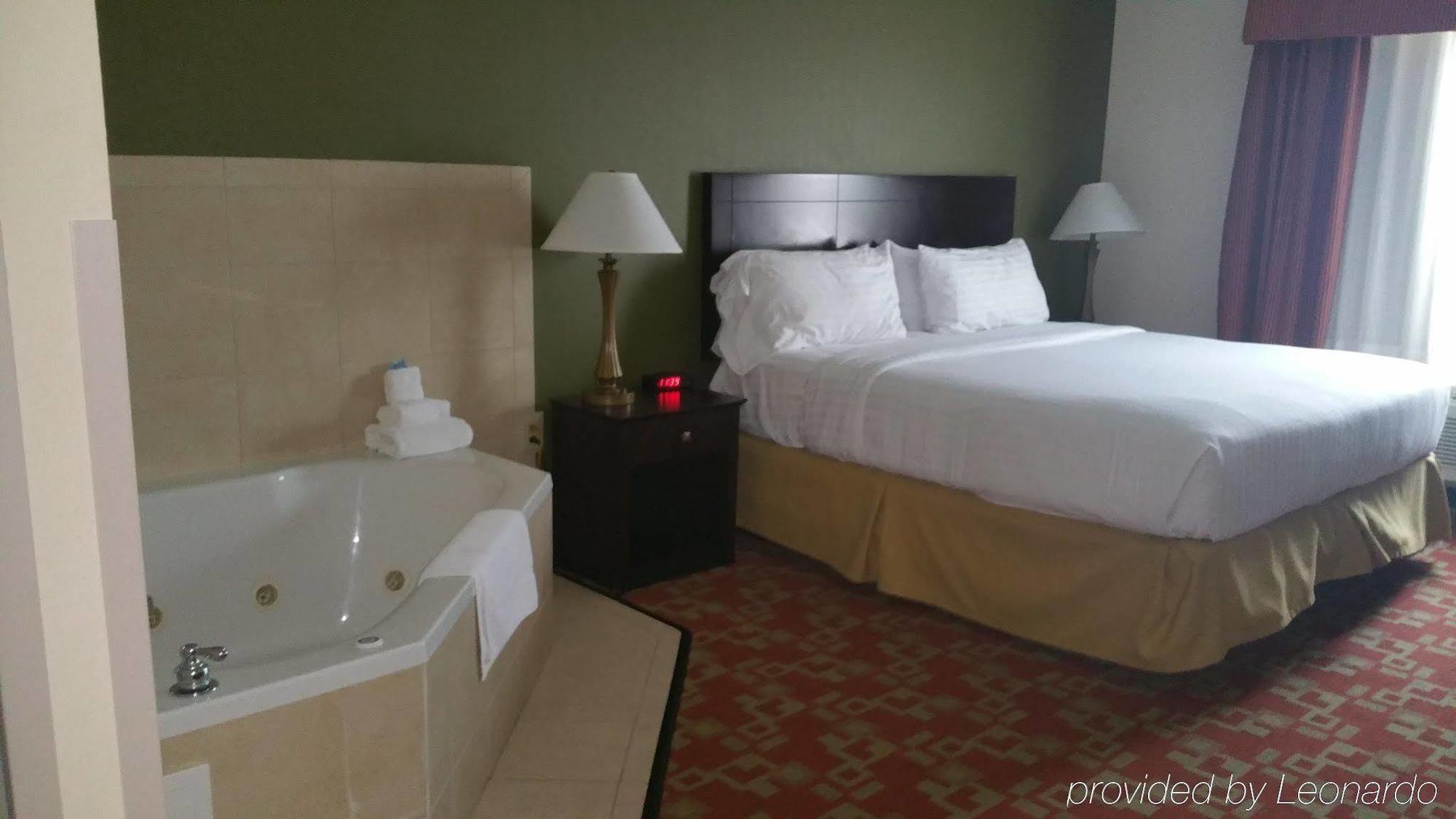 Holiday Inn Express Vincennes Dış mekan fotoğraf