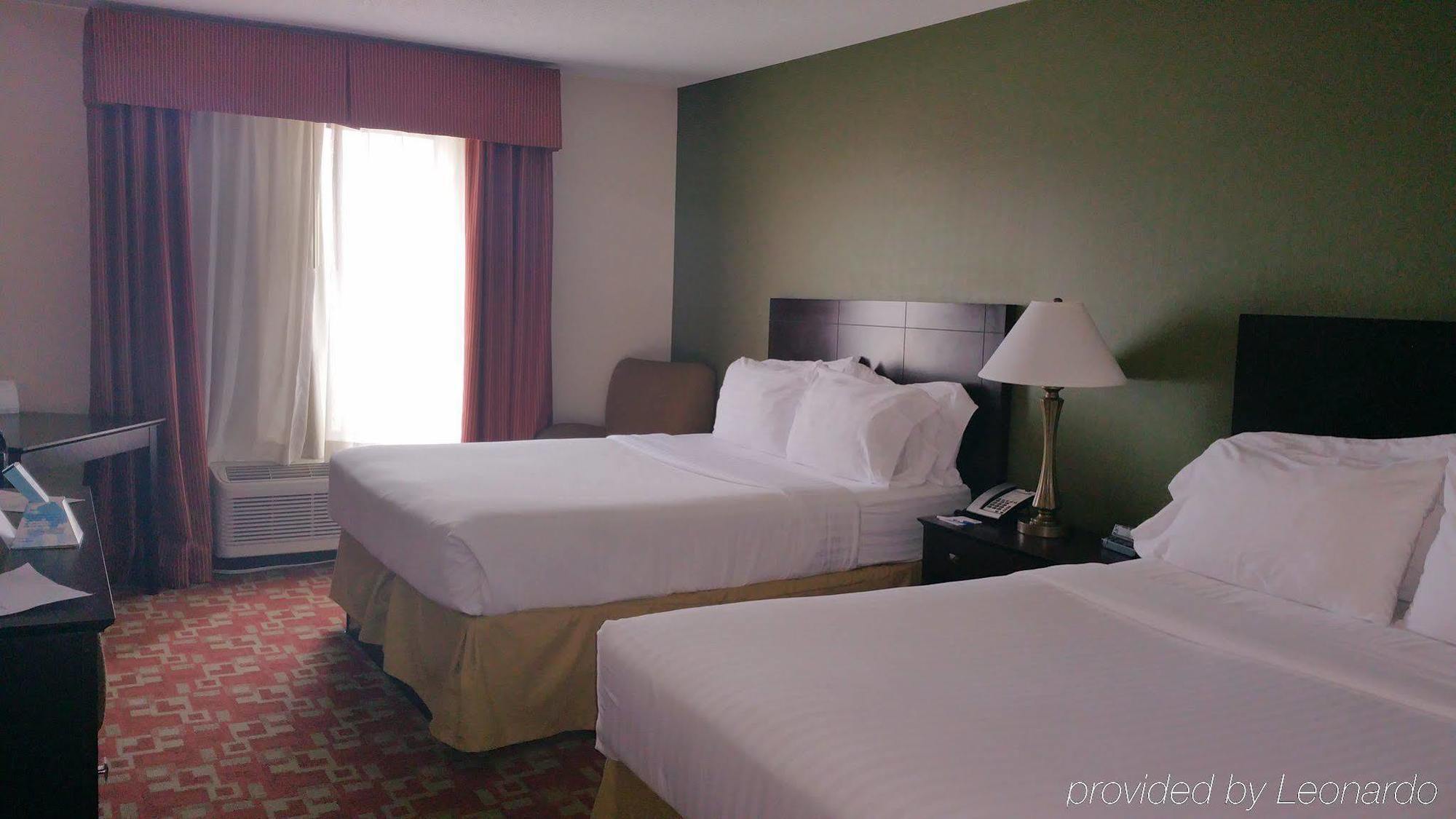 Holiday Inn Express Vincennes Dış mekan fotoğraf