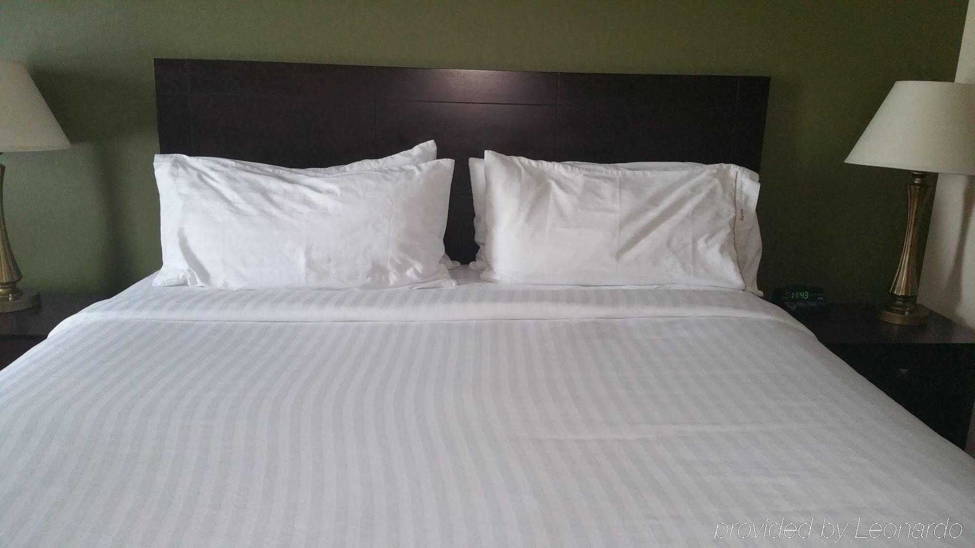 Holiday Inn Express Vincennes Dış mekan fotoğraf